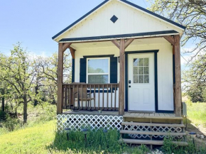 Tiny Town Regulators Bunk House Ranch Animals by Vacation Your Way